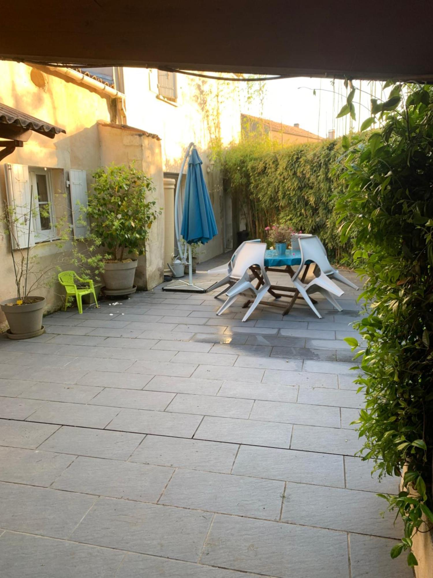 Les 5 Timbres Villa Montpellier-de-Médillan Exterior foto