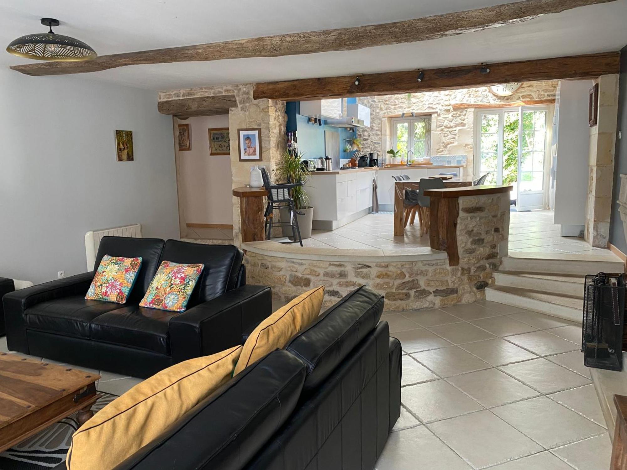 Les 5 Timbres Villa Montpellier-de-Médillan Exterior foto