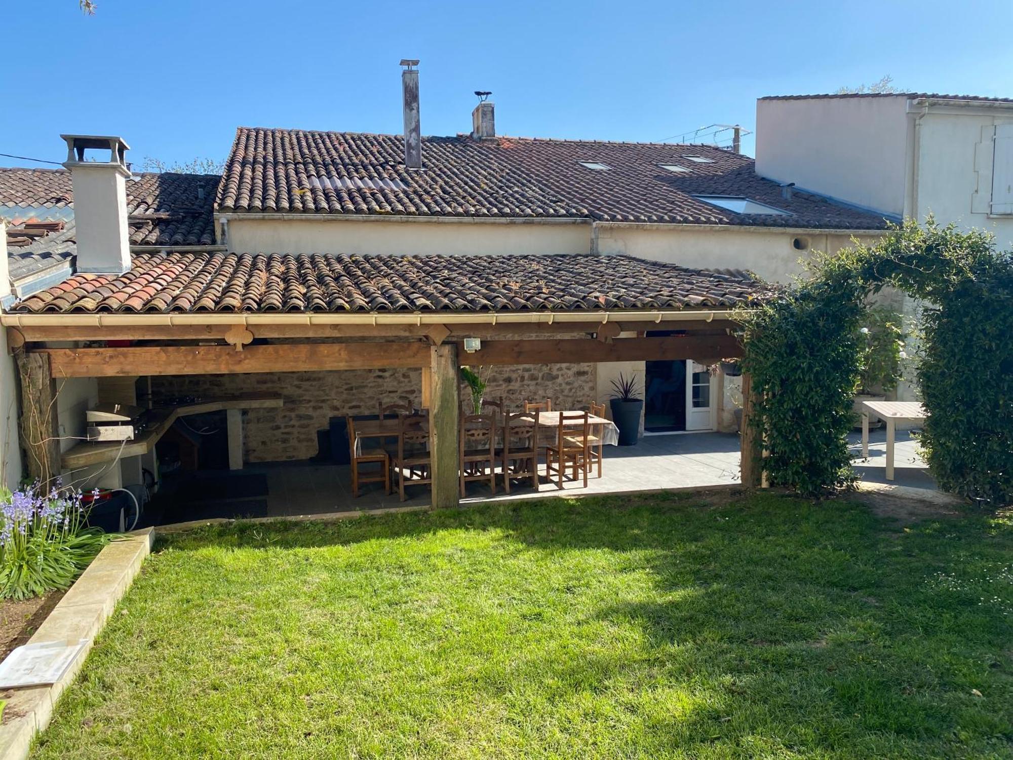 Les 5 Timbres Villa Montpellier-de-Médillan Exterior foto